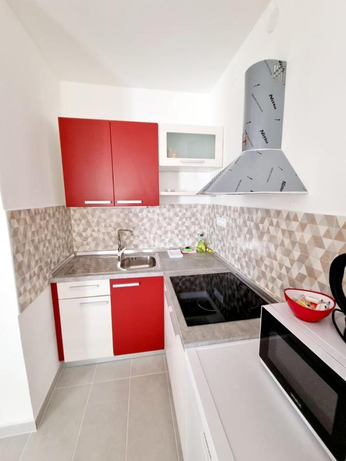 Apartmani Mw, Crveni Apartman Baska  Ngoại thất bức ảnh