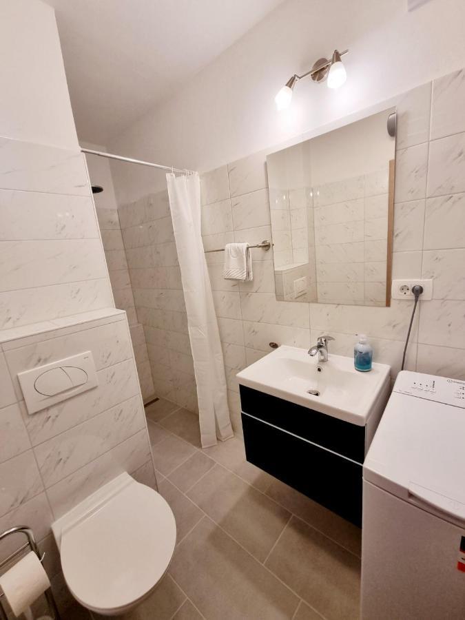 Apartmani Mw, Crveni Apartman Baska  Ngoại thất bức ảnh