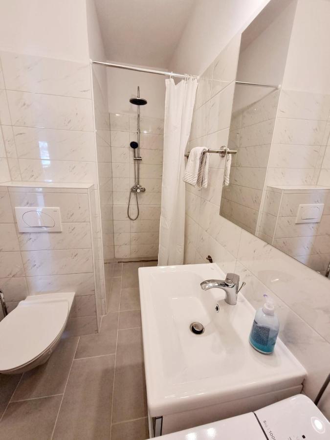 Apartmani Mw, Crveni Apartman Baska  Ngoại thất bức ảnh