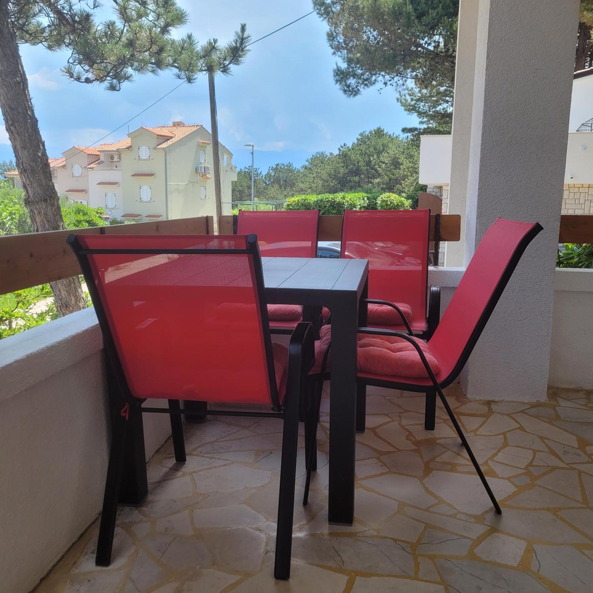 Apartmani Mw, Crveni Apartman Baska  Ngoại thất bức ảnh